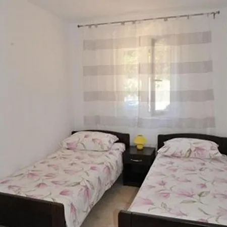 Appartement By The Sea Kampor, Rab - 24554 Rab Town